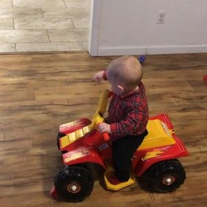 Meet your Posher, Ross